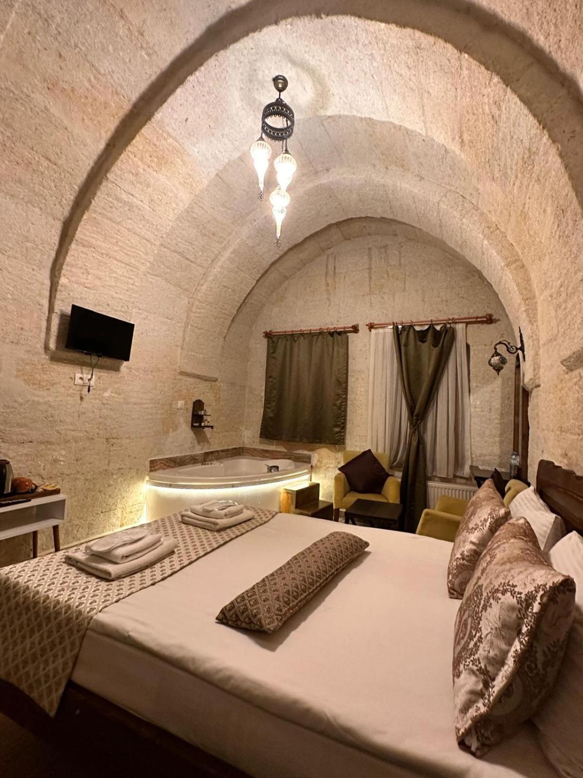 Heritage Cave In Hotel Göreme Kamer foto